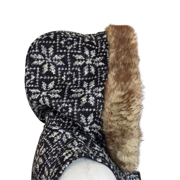 Talbots Blue Snowflake Sweater Vest  Size P Full Zip Hood with Faux Fur Trim - Picture 6 of 9